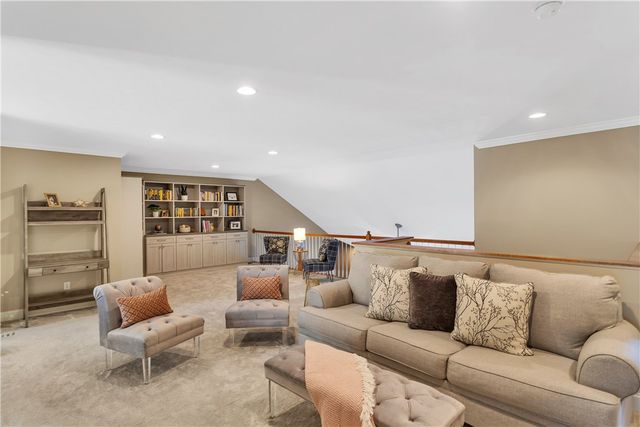 1403 Torrey Pine Dr, Adams Twp, PA 16046