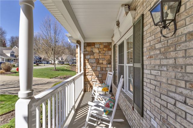 1403 Torrey Pine Dr, Adams Twp, PA 16046