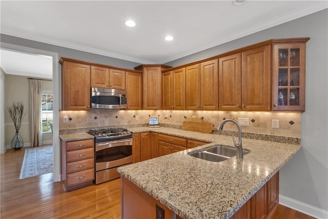 1403 Torrey Pine Dr, Adams Twp, PA 16046