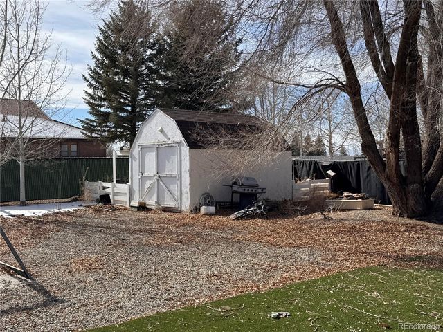 2406 Park Avenue, Alamosa, CO 81101