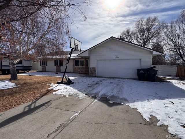 2406 Park Avenue, Alamosa, CO 81101