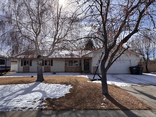 2406 Park Avenue, Alamosa, CO 81101