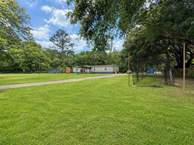 1184 County Road 2298, Cleveland, TX 77327