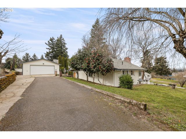 1215 Ne 157TH Ave, Portland, OR 97230