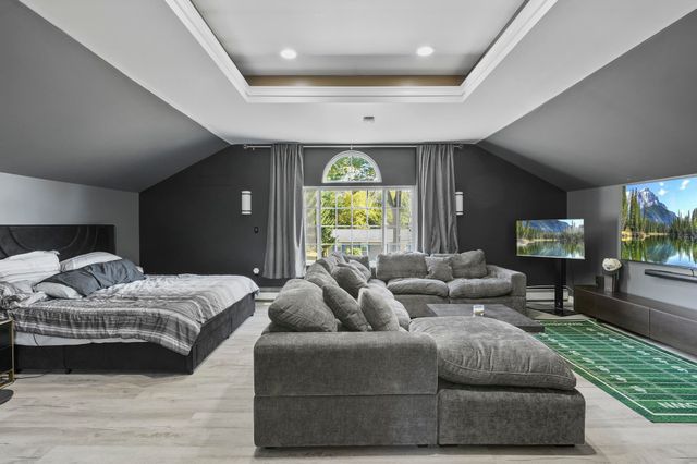 9 Upland Drive, Franklin, NH 03235