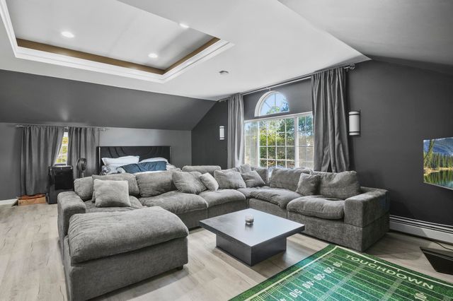 9 Upland Drive, Franklin, NH 03235