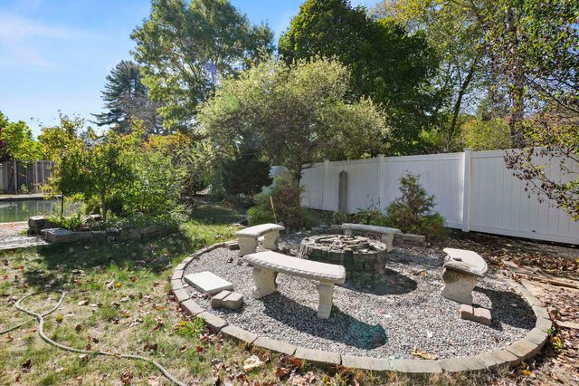 9 Upland Drive, Franklin, NH 03235