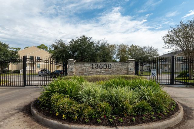 13600 Breton Ridge Street 29F, Houston, TX 77070