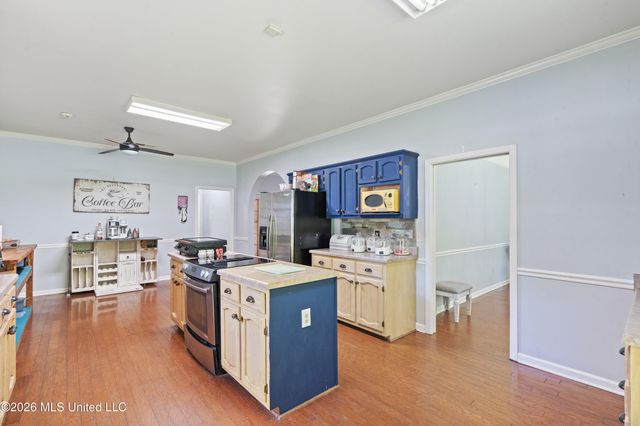 6460 Autumn Oaks Drive, Olive Branch, MS 38654