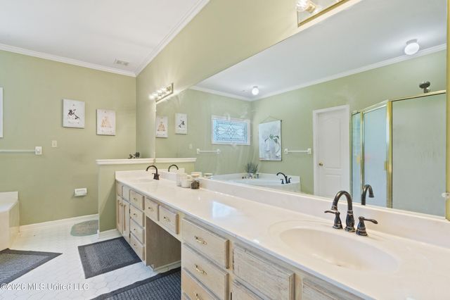 6460 Autumn Oaks Drive, Olive Branch, MS 38654
