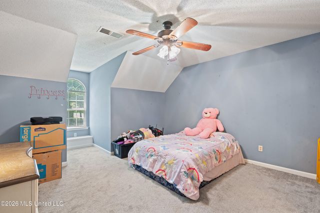 6460 Autumn Oaks Drive, Olive Branch, MS 38654