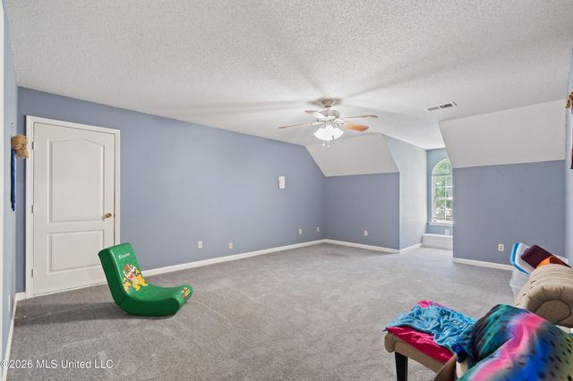 6460 Autumn Oaks Drive, Olive Branch, MS 38654