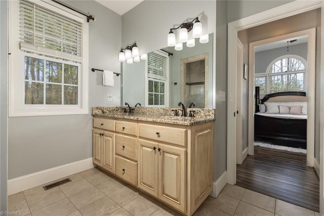 161 Burberry Drive, Purlear, NC 28665
