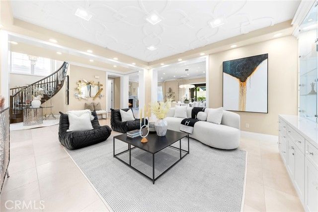 123 Calderon, Irvine, CA 92618