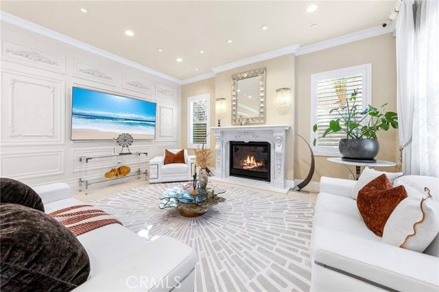 123 Calderon, Irvine, CA 92618