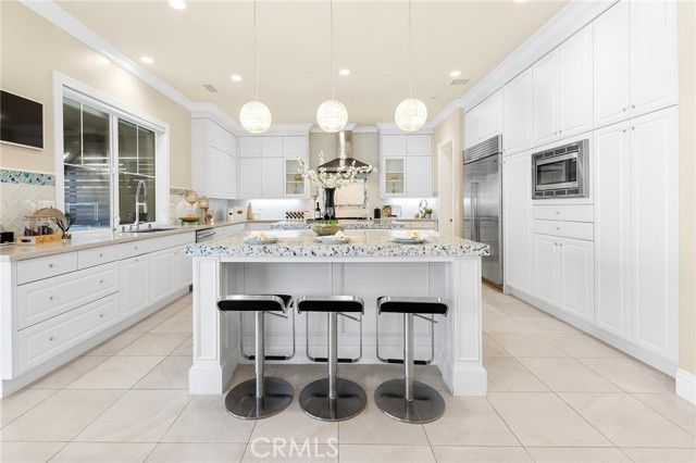 123 Calderon, Irvine, CA 92618