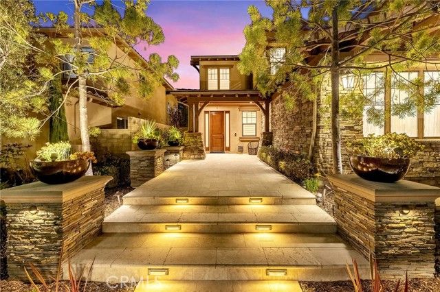 123 Calderon, Irvine, CA 92618