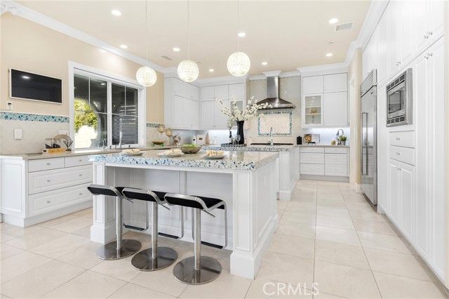 123 Calderon, Irvine, CA 92618