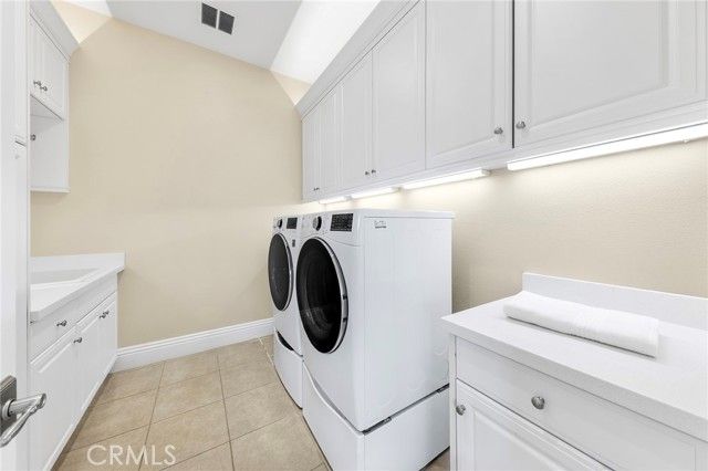 123 Calderon, Irvine, CA 92618