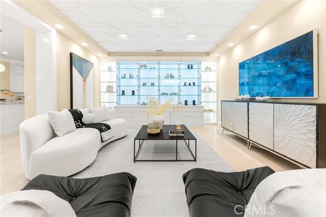 123 Calderon, Irvine, CA 92618