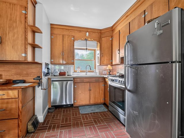 4027 David Lane, Fort Wayne, IN 46815