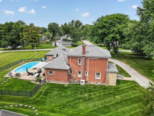 4027 David Lane, Fort Wayne, IN 46815