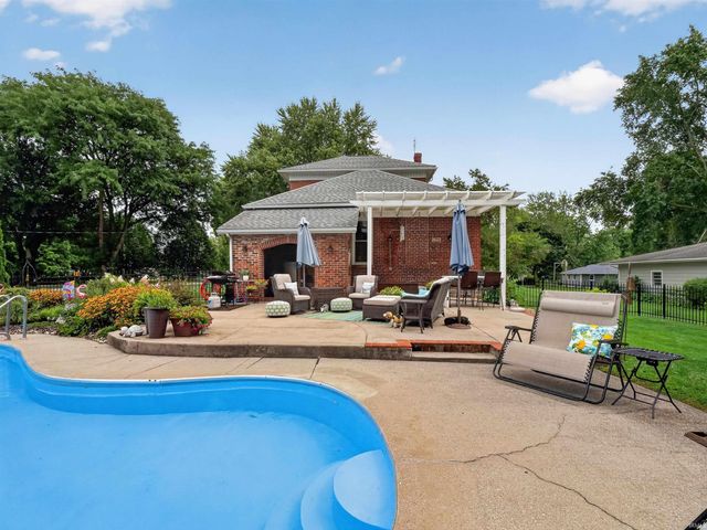 4027 David Lane, Fort Wayne, IN 46815