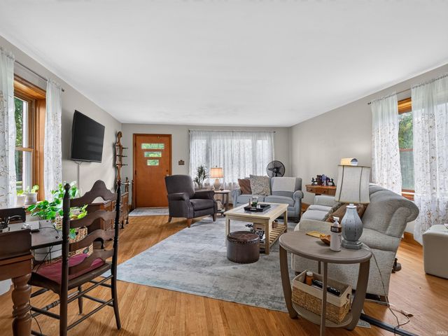 4027 David Lane, Fort Wayne, IN 46815