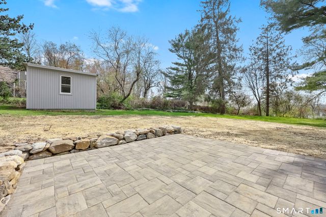 4 Kingsbury Road, New Fairfield, CT 06812