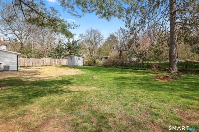 4 Kingsbury Road, New Fairfield, CT 06812