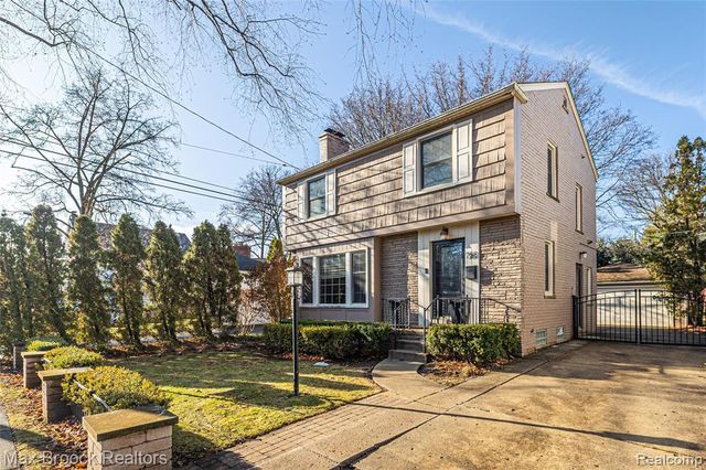 758 Chester Street, Birmingham, MI 48009