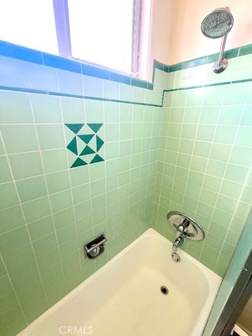 250 Cliff Drive 14, Laguna Beach, CA 92651