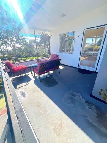 250 Cliff Drive 14, Laguna Beach, CA 92651