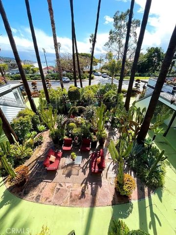 250 Cliff Drive 14, Laguna Beach, CA 92651