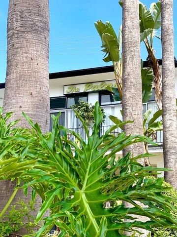 250 Cliff Drive 14, Laguna Beach, CA 92651