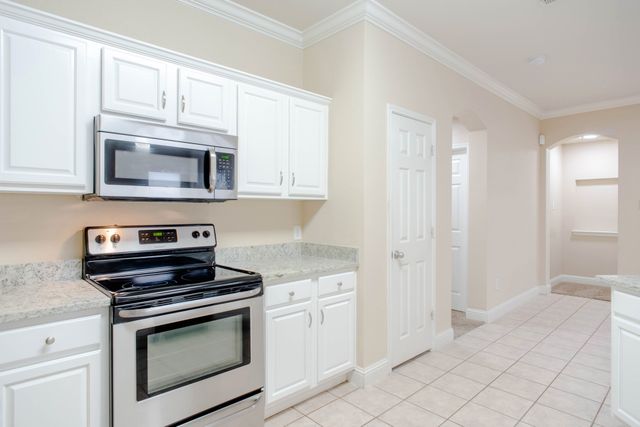 4929 Spur Ridge Court, Fort Worth, TX 76244