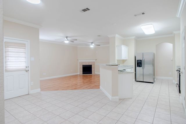 4929 Spur Ridge Court, Fort Worth, TX 76244