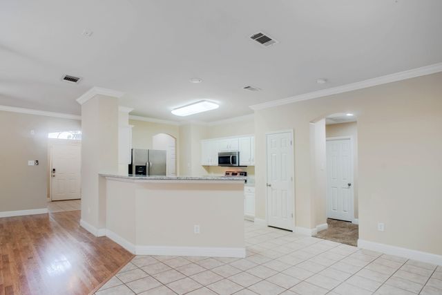 4929 Spur Ridge Court, Fort Worth, TX 76244