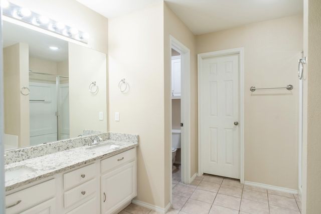 4929 Spur Ridge Court, Fort Worth, TX 76244