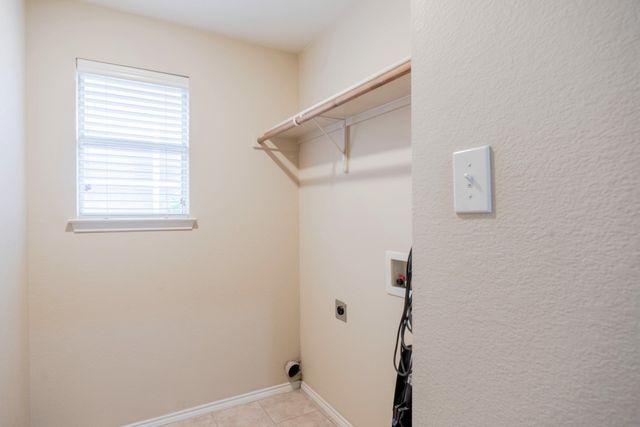 4929 Spur Ridge Court, Fort Worth, TX 76244