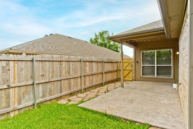 4929 Spur Ridge Court, Fort Worth, TX 76244