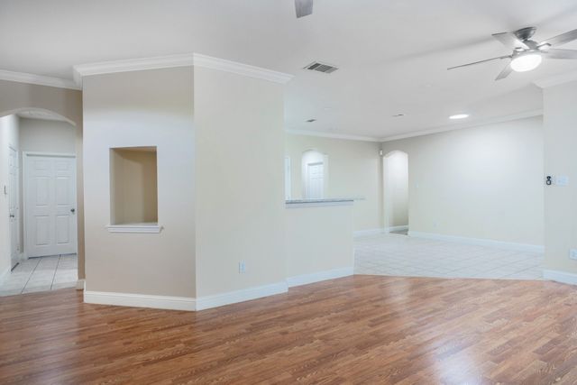 4929 Spur Ridge Court, Fort Worth, TX 76244