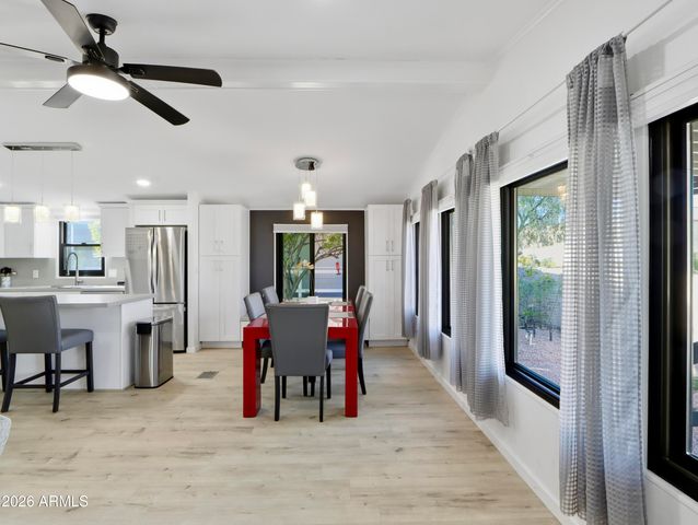 2233 E BEHREND Drive 15, Phoenix, AZ 85024