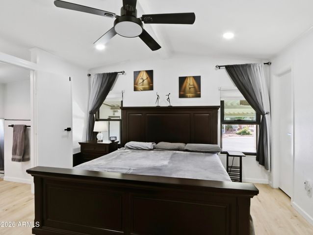 2233 E BEHREND Drive 15, Phoenix, AZ 85024