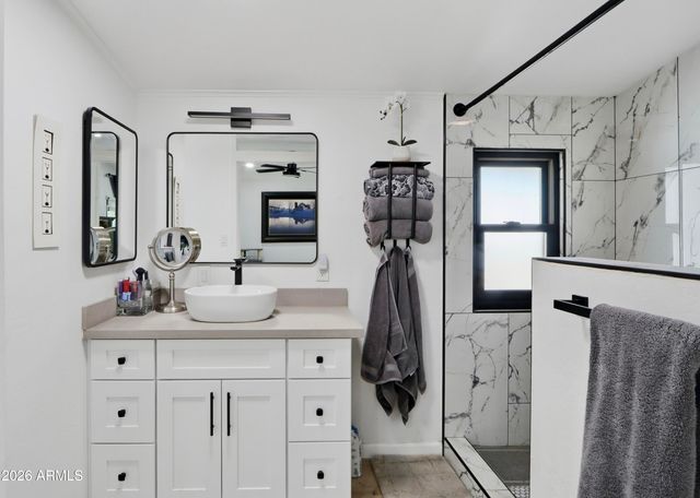 2233 E BEHREND Drive 15, Phoenix, AZ 85024