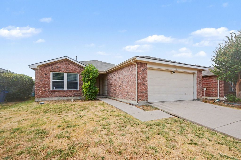 1578 Thornhill Lane, Little Elm, TX 75068 — exterior