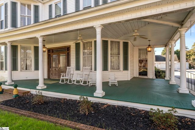 208 S Main Street, Abbeville, SC 29620