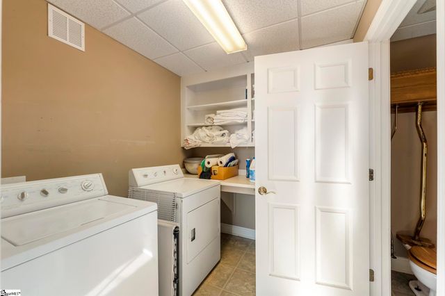 208 S Main Street, Abbeville, SC 29620