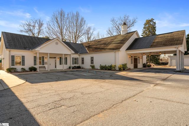 208 S Main Street, Abbeville, SC 29620