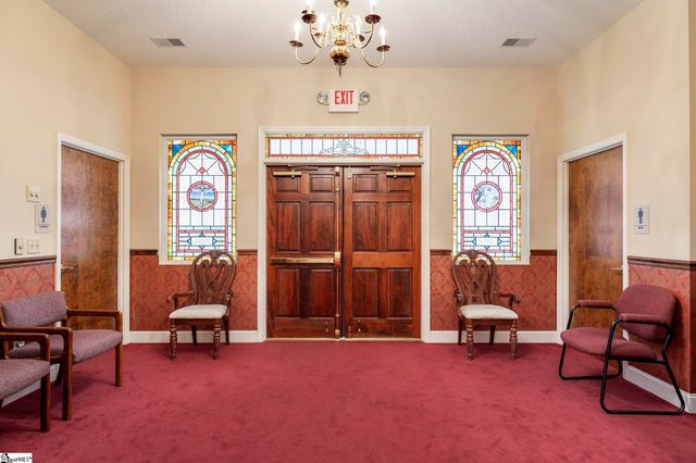 208 S Main Street, Abbeville, SC 29620